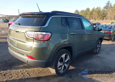 2018 Jeep Compass Latitude 4X4 z USA, uszkodzony, nr VIN 3C4NJDBB2JT334592